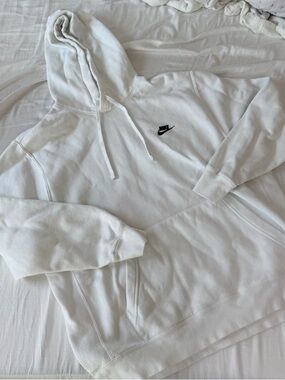Men’s White Nike Hoodie (XL)